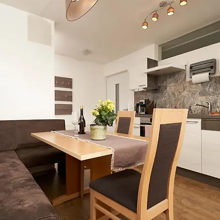 Schranz Lägenhet Umhausen